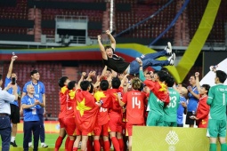 U22 Việt Nam gặt vàng SEA Games: "Ma thuật đen" của thầy Kim khiến người Thái không đỡ nổi