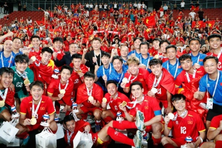 Video bóng đá U22 Việt Nam - U22 Thái Lan: "Bàn thắng vàng" Thanh Nhàn, ngạo nghễ đăng quang (CK SEA Games)