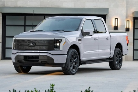 Ford ngừng sản xuất dòng xe bán tải điện F150 Lightning