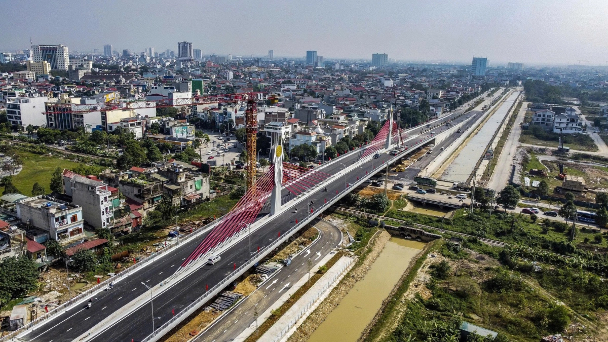 Dự án cầu vượt đường sắt Bắc Nam. Ảnh:&nbsp;Lê Hoàng