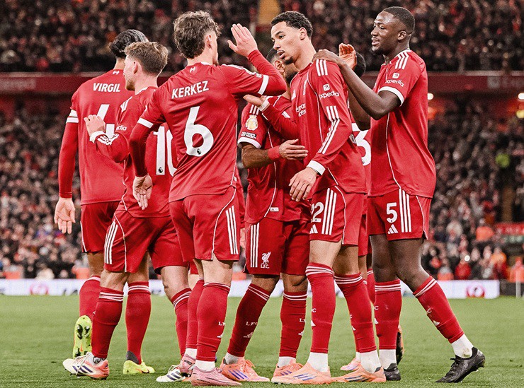 Liverpool&nbsp;hướng đến việc kéo dài mạch bất bại lên 6 trận trên mọi đấu trường