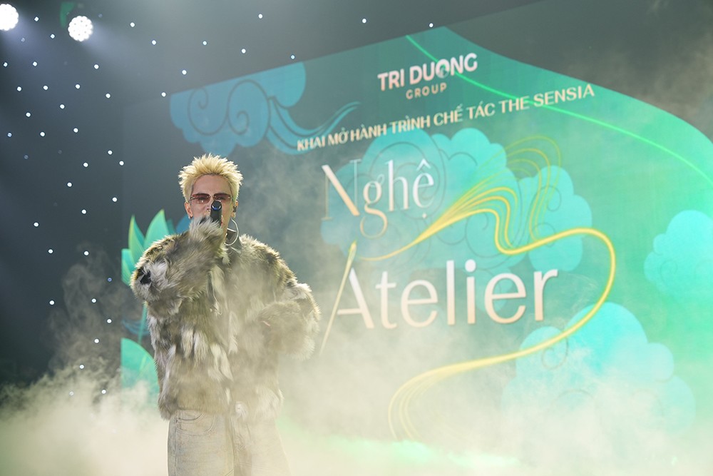 Rapper 7dnight với phần trình diễn đầy cảm xúc và bùng nổ