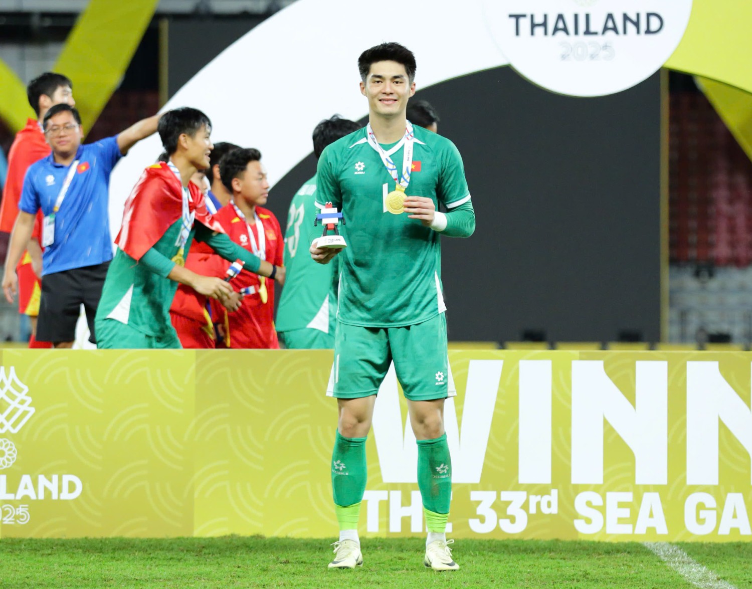 Thủ môn Trung Kiên, "chốt chặn" đáng tin cậy nơi khung thành U22 Việt Nam có giải đấu đáng nhớ