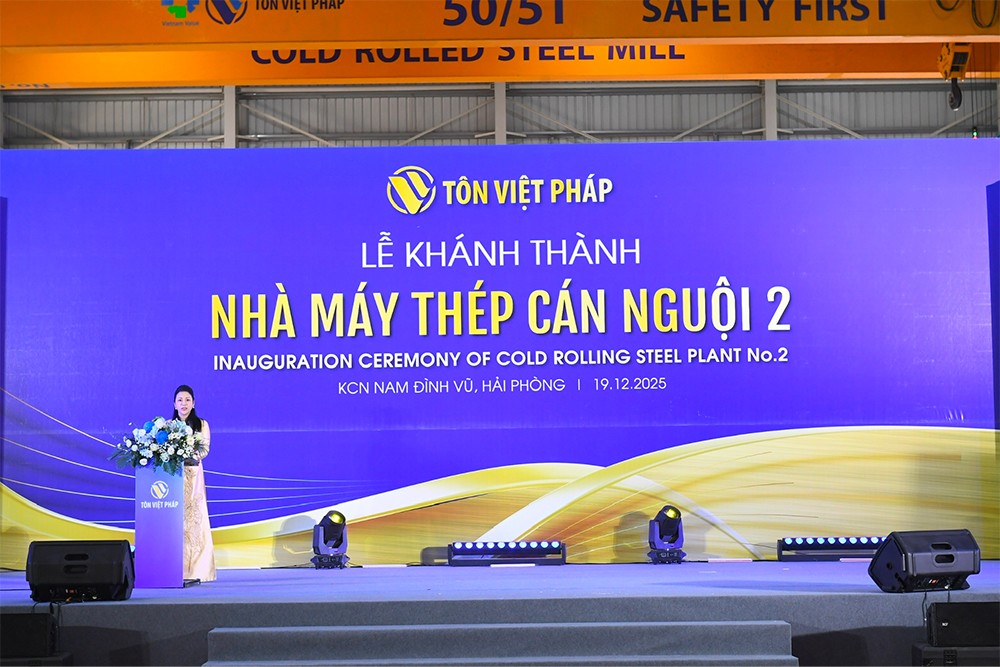Bà Mai Minh Nguyệt - Chủ tịch HĐQT Công ty Cổ phần Tôn Thép Việt Pháp