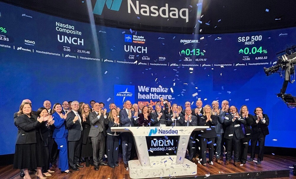 Mặc dù phần lớn tài sản của gia đình Mills được tạo ra từ thương vụ mua lại bằng vốn vay của Medline năm 2021, nhưng chi tiết về sự phân bổ tài sản của gia đình Mills trước đây vẫn chưa được biết đến.