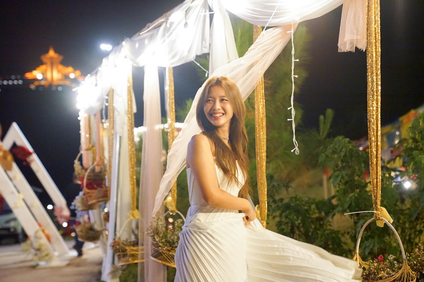 Phân cảnh đám cưới thiếu gia tỷ phú Ấn Độ và nữ nghệ sĩ Việt Nam - 8