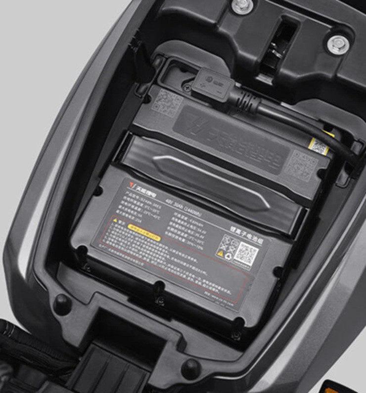 Xe máy điện Honda S09R siêu gọn nhẹ, pin lithium đi 80 km/lần sạc - 5