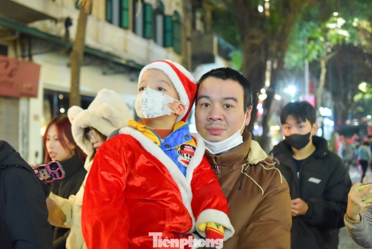 Miền Bắc đón không khí lạnh mạnh vào dịp Giáng sinh - 1