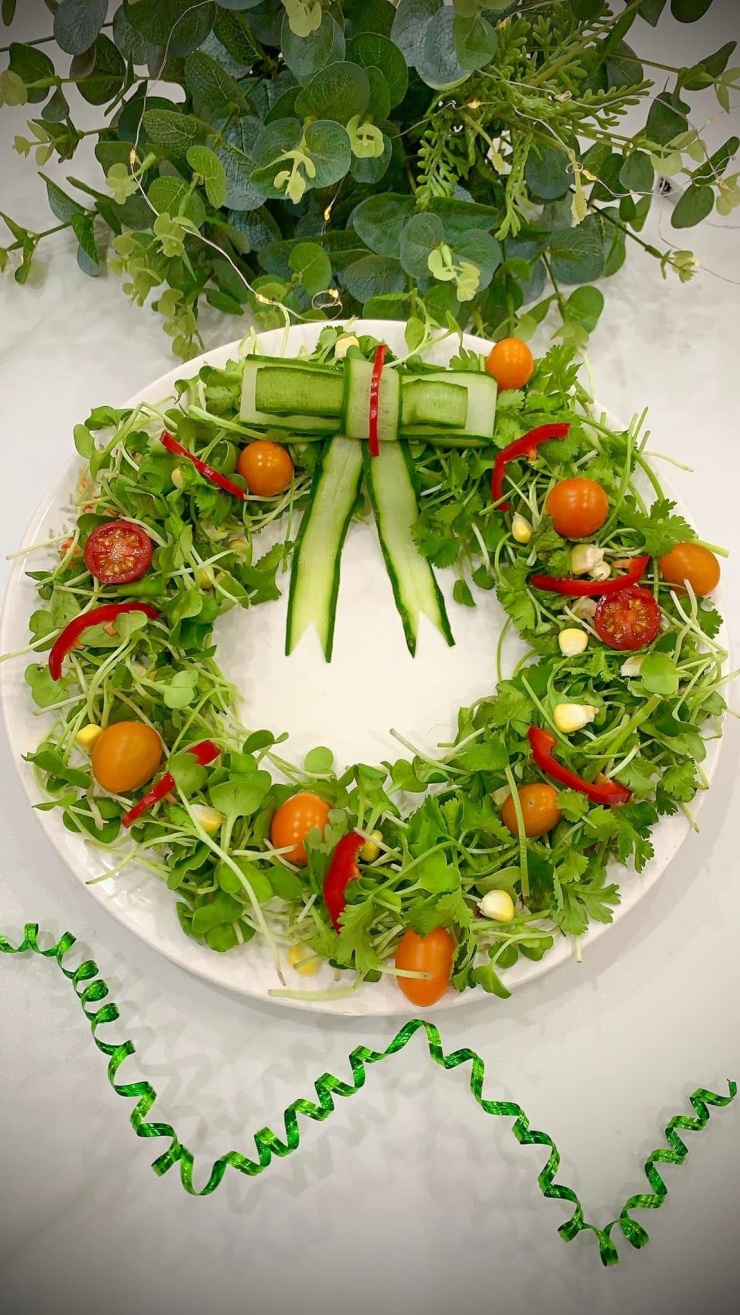 Mâm rau củ hóa cây thông, vòng nguyệt quế đón Giáng sinh - 5