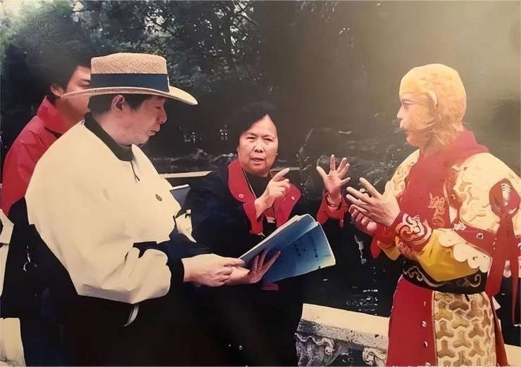 Lục Tiểu Linh Đồng đáp trả - 2