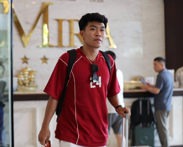 Màn "bắn" tiếng Anh của cầu thủ U22 Việt Nam đạt triệu view, gây sốt khắp mạng xã hội - 4