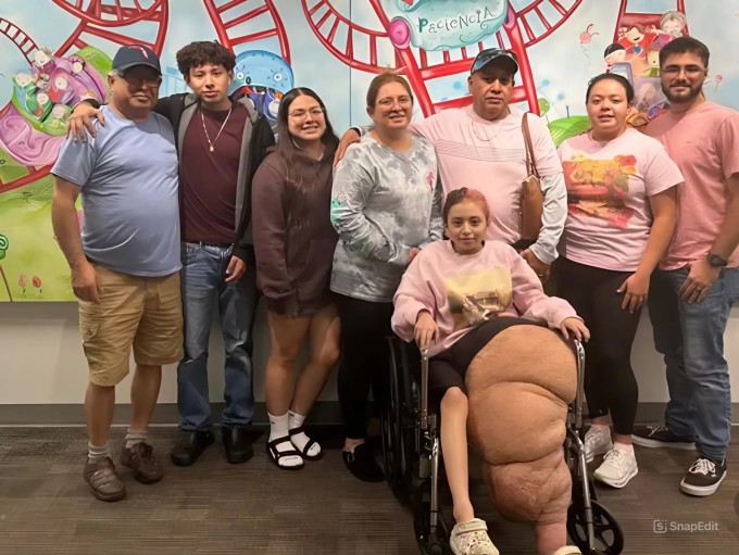 Jasmine và gia đình. Ảnh: GoFundMe