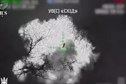 Ukraine tập kích đoàn xe bọc thép Nga gần 'chảo lửa' Pokrovsk