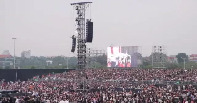 Biển người đổ về Hưng Yên