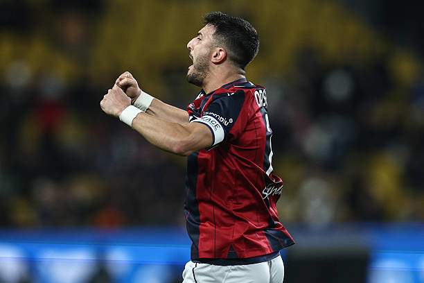 Orsolini đòi lại thế cân bằng từ quả penalty