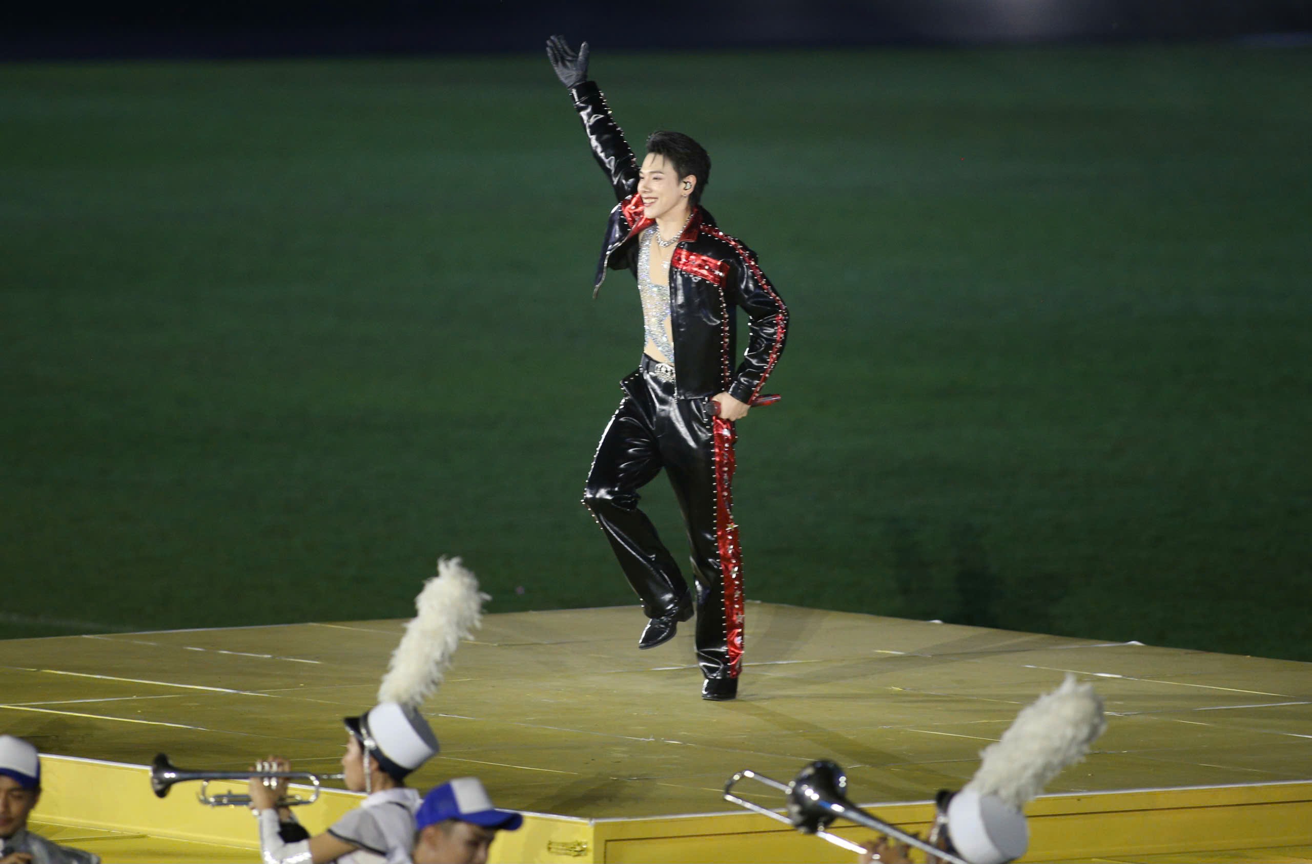 Bế mạc SEA Games 33: Malaysia nhận cờ, chào đón Đông Nam Á tới SEA Games 34 - 31