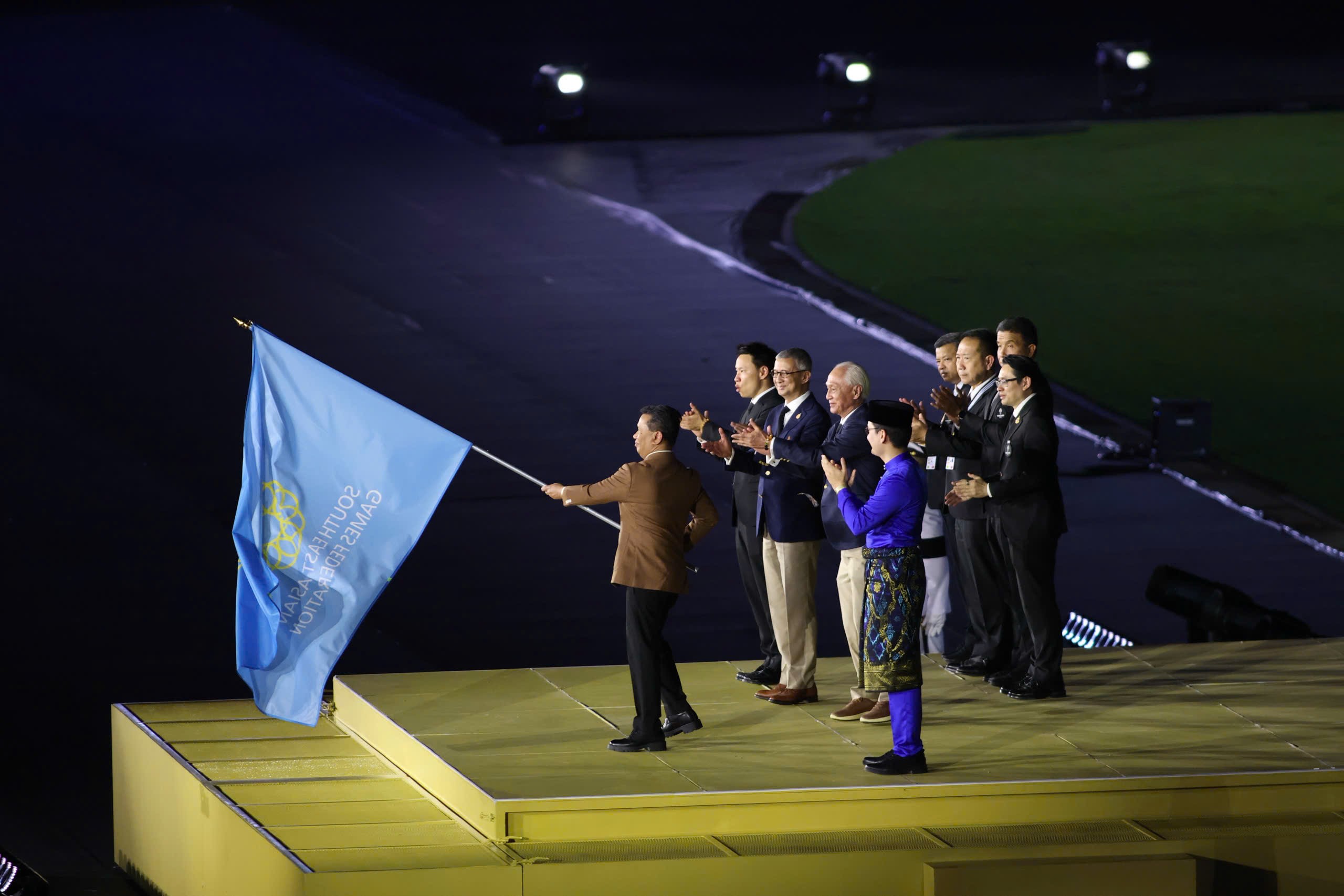 Bế mạc SEA Games 33: Malaysia nhận cờ, chào đón Đông Nam Á tới SEA Games 34 - 10
