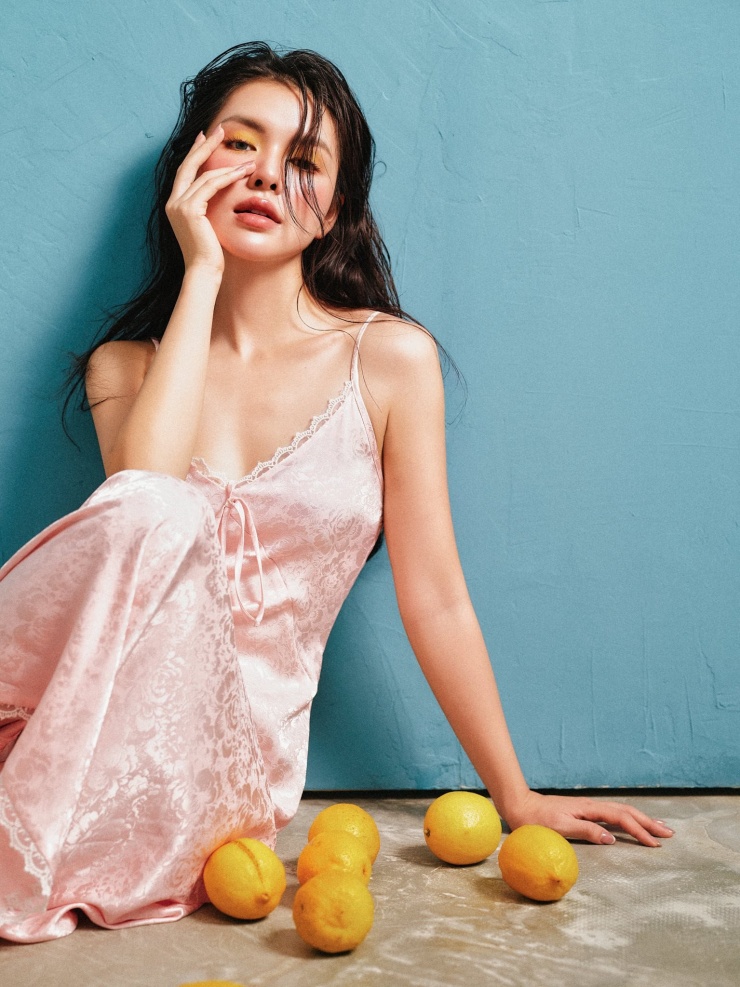 Nhan sắc ấn tượng của Bích Ngọc. Cô là người mẫu ảnh có tiếng trước khi đóng phim.&nbsp;