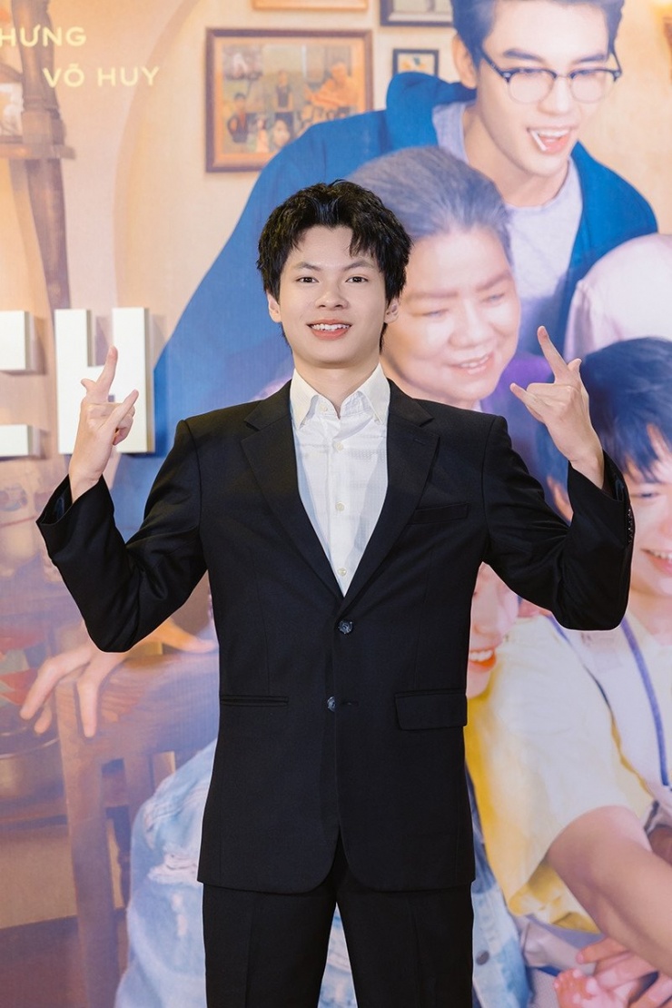 Với Trần Tú, là con NSND Trần Lực vừa là lợi thế vừa là áp lực.&nbsp;