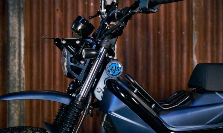 AJS Imber 125 - xe máy hộp số bán tự động giá 3.100 USD - 3