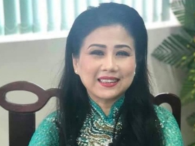 Nữ nghệ sĩ hát 'Dạ cổ hoài lang' khiến đạo diễn thắng giải Cannes bật khóc