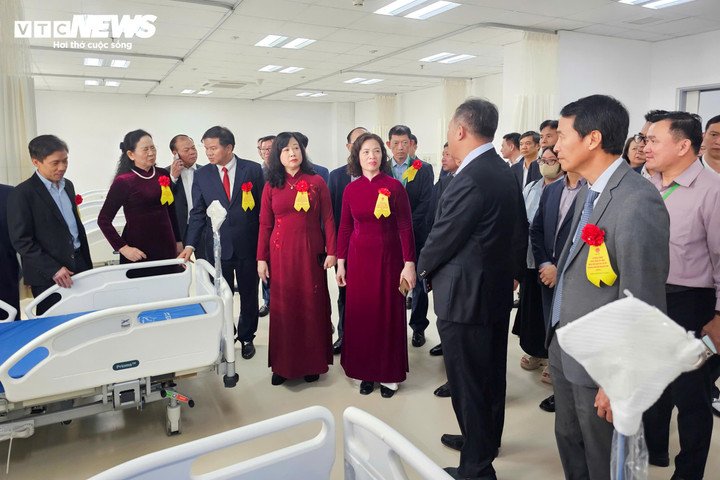 Cận cảnh không gian hiện đại, tiện nghi tại Bệnh viện Bạch Mai, Việt Đức cơ sở 2 - 13