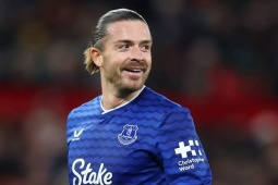 Tin mới nhất bóng đá tối 21/12: Grealish trồng rau khi không đá bóng