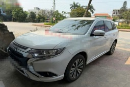 Mitsubishi "khai tử" Outlander tại Việt Nam, xe cũ "hot" chợ mạng