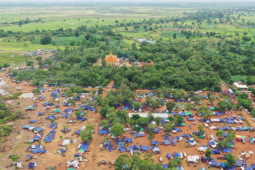Hơn 500.000 người Campuchia phải di tản do xung đột biên giới với Thái Lan