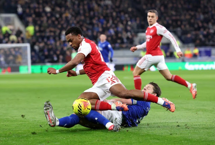 Trận đấu có phần căng thẳng hơn mức cần thiết