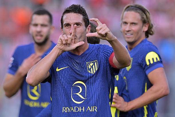 Koke mở điểm cho Atletico với một tuyệt phẩm từ xa