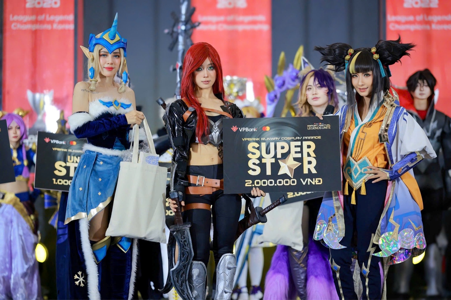 Thí sinh giành giải Cosplay Parade Super Star