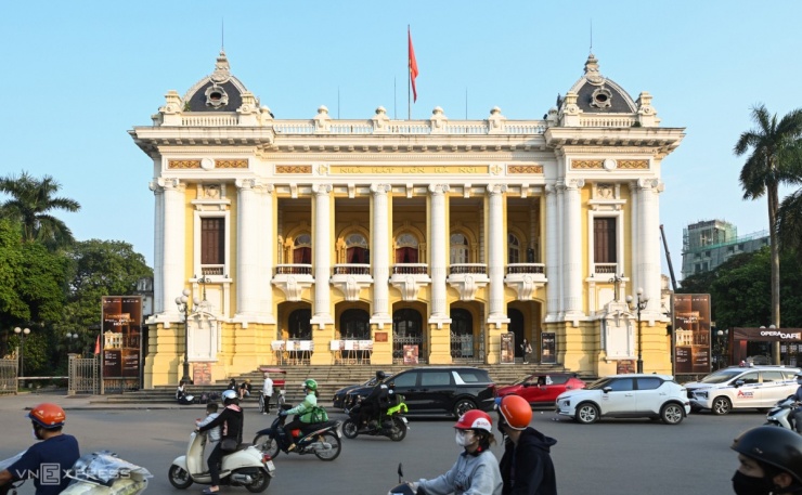 Bên trong Nhà hát Lớn Hà Nội trước khi đóng cửa hai năm - 1