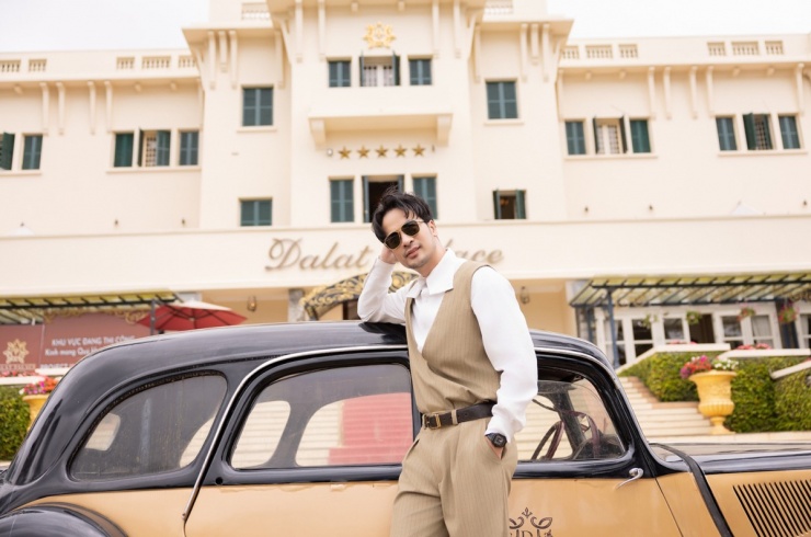 Vợ bác sĩ mặc sexy chụp ảnh cưới với Đoàn Minh Tài - 5