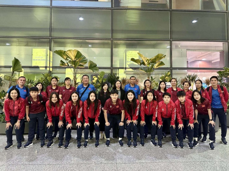 VFF cần tìm gương mặt phù hợp thay HLV Mai Đức Chung và HLV Hoàng Văn Phúc có thể là lựa chọn phát huy hiệu quả cao. Ảnh: VFF