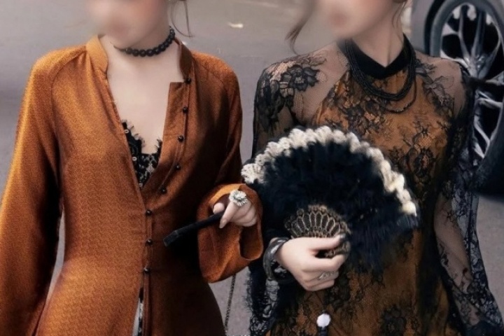 Áo dài 'cách tân' kiểu phanh ngực khiến dân mạng nóng mắt chê phản cảm
