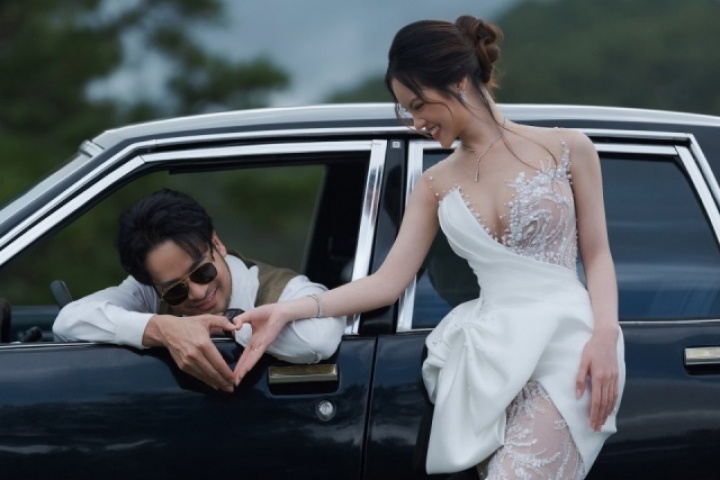 Vợ bác sĩ mặc sexy chụp ảnh cưới với Đoàn Minh Tài