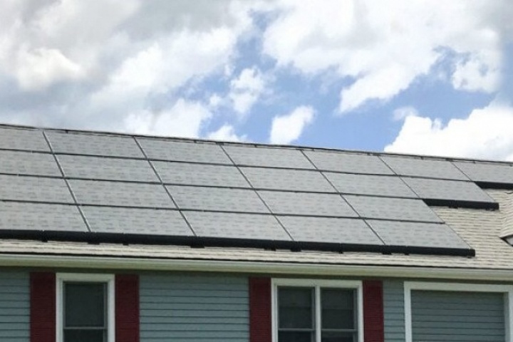 Lắp điện mặt trời và hệ thống lưu trữ, người dân sẽ tiết kiệm số tiền lớn