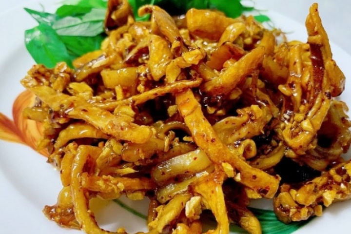 Cách làm khô mực chiên nước mắm đơn giản