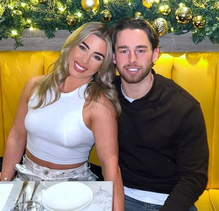 Niven Hopkins trước khi phát hiện suy thận.