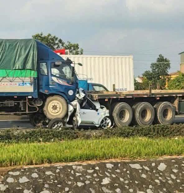 Hiện trường vụ tai nạn. Ảnh: Facebook