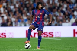 Barcelona đón tin dữ: Kounde nguy cơ nghỉ 4 tuần, bỏ lỡ Siêu cúp Tây Ban Nha