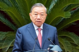 Khai mạc hội nghị Trung ương lần thứ 15: Xem xét công tác nhân sự Đại hội 14