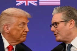 Thủ tướng Anh nỗ lực cứu vị thế cho Ukraine trong đàm phán hòa bình