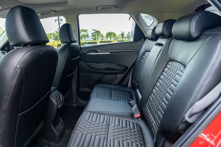 Giá xe KIA Sonet tháng 12/2025, bản Deluxe ưu đãi tới 30 triệu đồng - 11