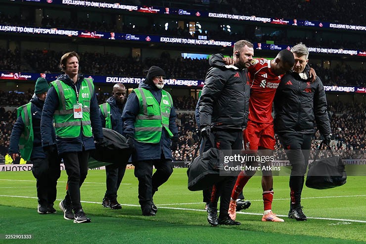 Vắng Isak sẽ là tổn thất lớn của Liverpool