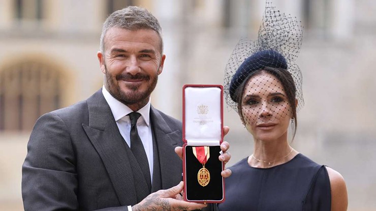 David Beckham được phong tước hiệp sĩ tại Lâu đài Windsor