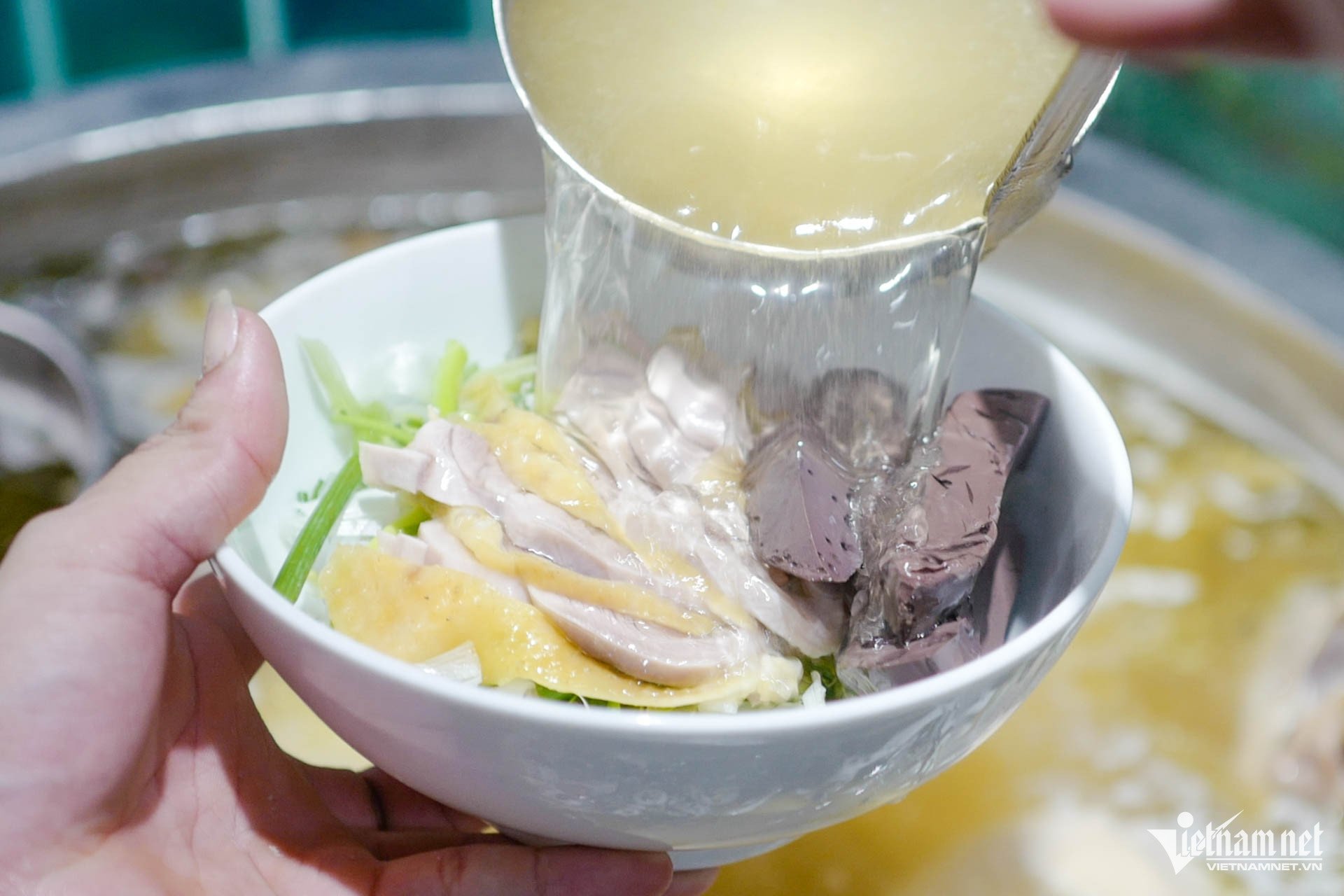 Ẩm thực Việt Nam vang danh trong các bảng xếp hạng thế giới