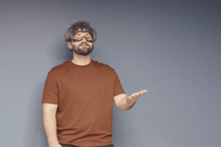 Robot bắn người sau khi bị AI 'thuyết phục'