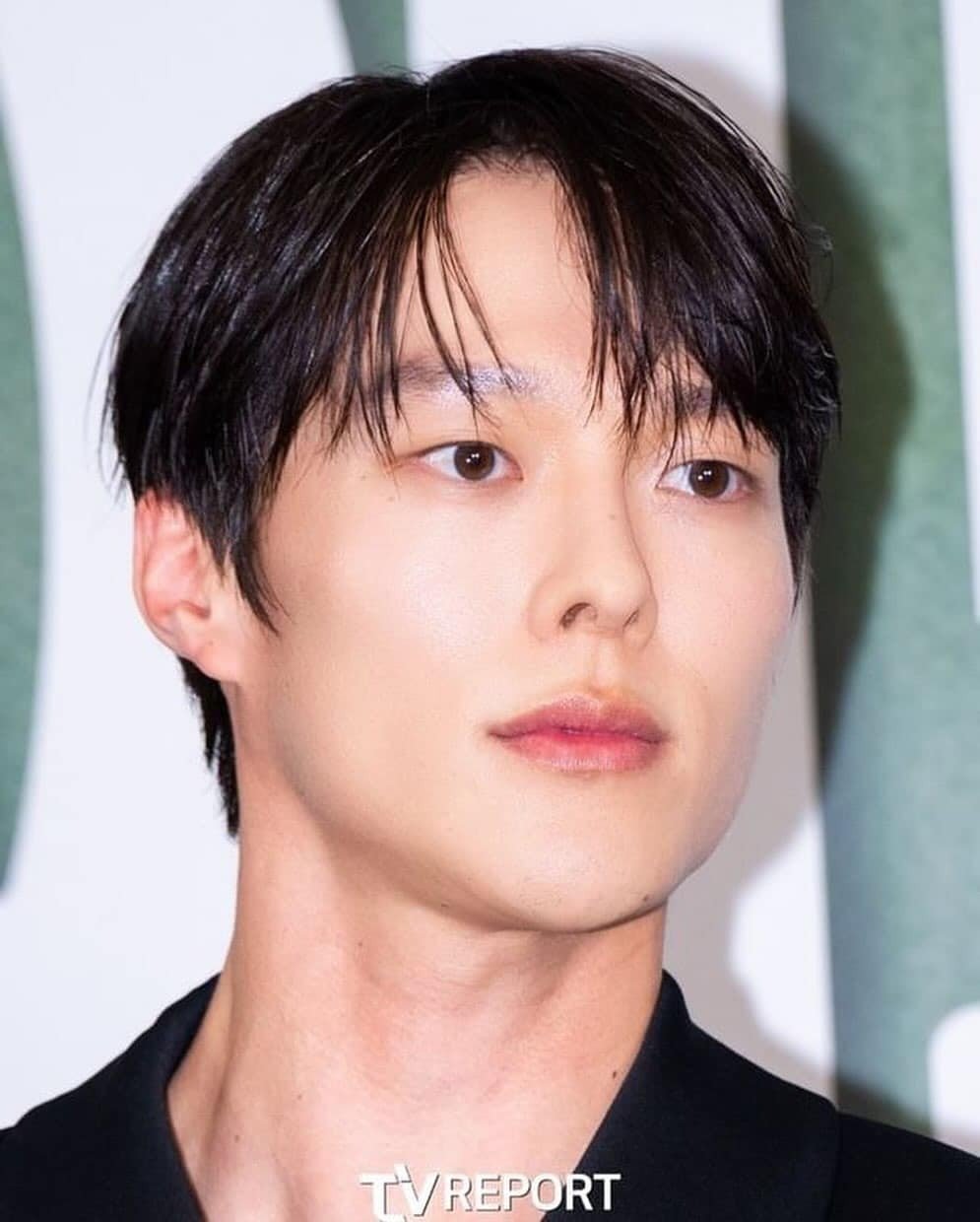 Năm 2019, Search: WWW giúp Jang Ki Yong lần đầu góp mặt trong bộ phim đạt rating hai chữ số. Tuy vậy, tranh luận về khả năng diễn xuất của anh vẫn chưa chấm dứt. Đến Now, We are breaking up (2021) - dự án hợp tác cùng Song Hye Kyo - kỳ vọng ban đầu không được đáp ứng khi phim có tỷ suất người xem thấp và kịch bản gây tranh cãi.